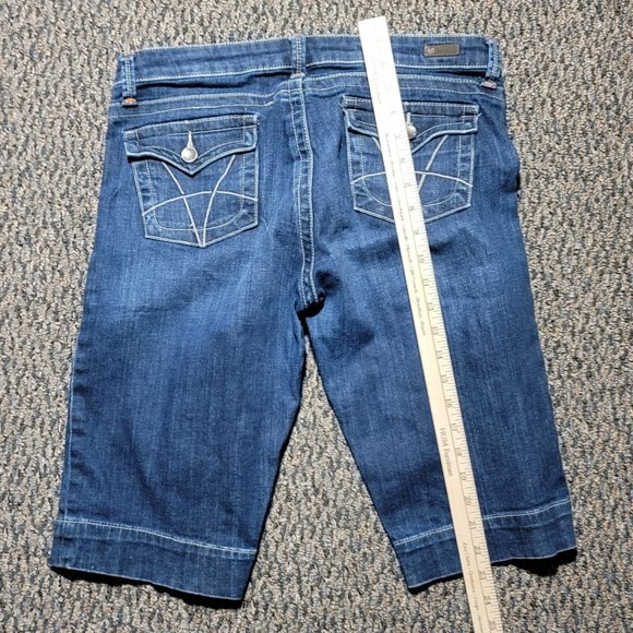 EUC Kut from the Kloth Natalie Bermuda Denim Shorts Size 8 - Picture 13 of 16
